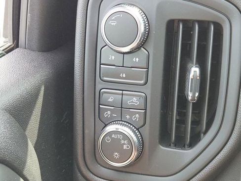 New 2025 GMC Sierra 3500 Pro w/ Convenience Package image 9