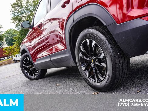 Used 2021 Chevrolet TrailBlazer LT w/ Convenience Package image 14