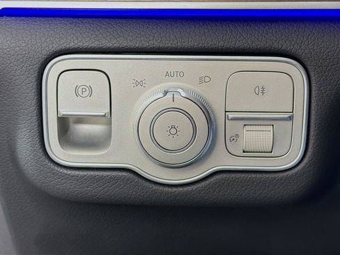 Used 2026 Mercedes-Benz GLE 350 4MATIC image 11