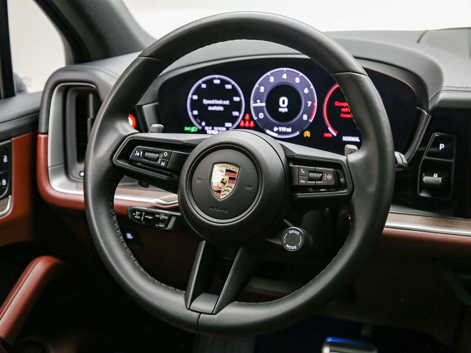 Certified 2024 Porsche Cayenne S AWD/4WD image 19