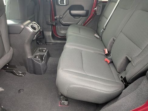 Used 2021 Jeep Wrangler Unlimited Sport AWD/4WD image 17