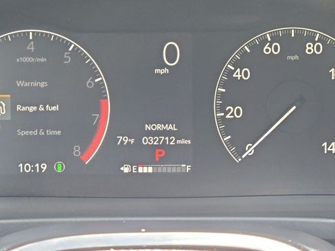 Used 2024 Honda Pilot Touring image 22