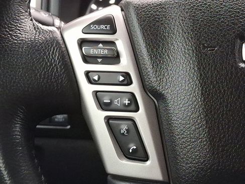 Used 2020 Nissan Titan SV w/ SV Convenience Package image 20