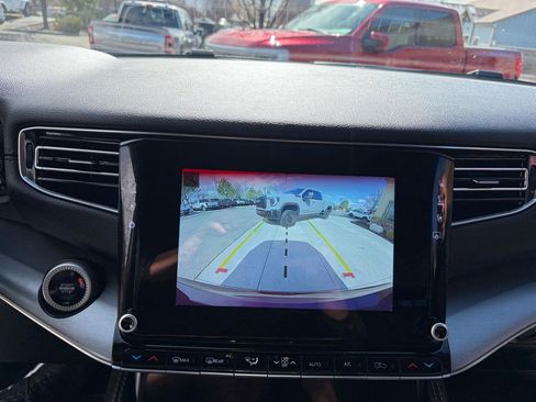 Used 2024 Jeep Wagoneer Series II image 25