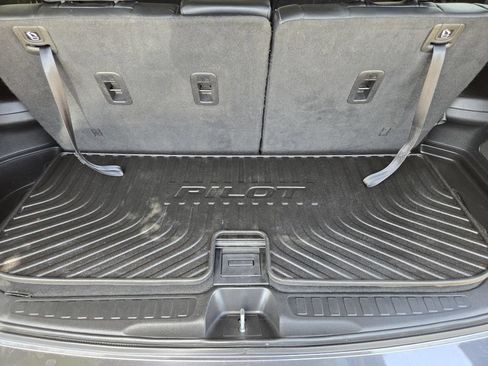 Used 2021 Honda Pilot Touring image 27