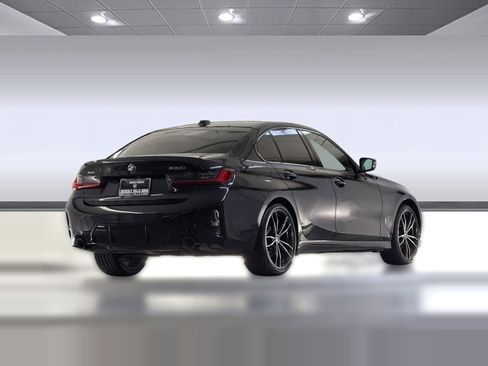 Used 2023 BMW 330i xDrive Sedan w/ M Sport Package AWD/4WD image 8