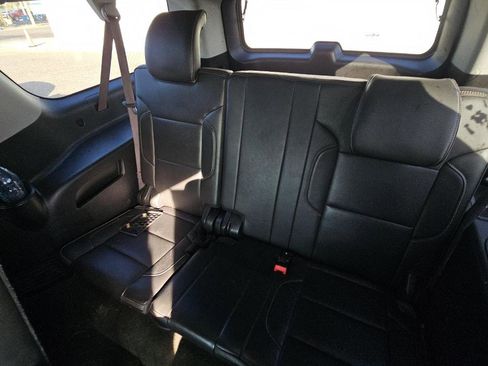 Used 2017 GMC Yukon XL Denali image 12