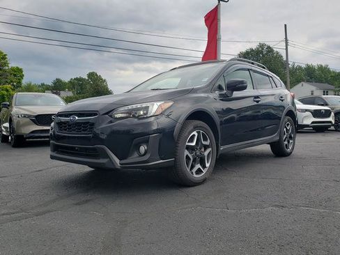 Used 2019 Subaru Crosstrek 2.0i Limited w/ Moonroof Package w/Navigation AWD/4WD image 3