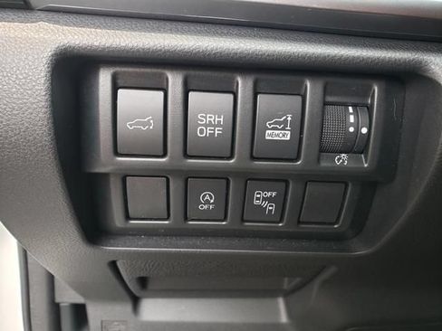 Certified 2023 Subaru Forester Premium AWD/4WD image 17