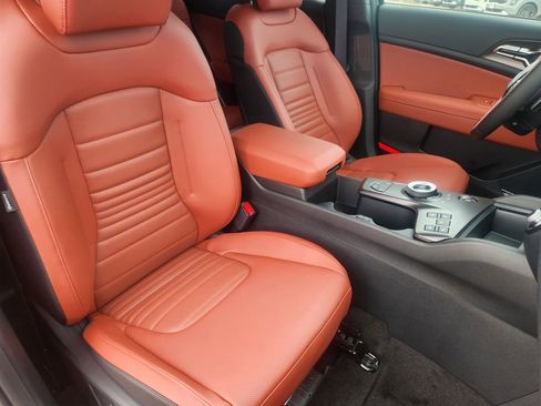 New 2026 Kia Sportage SX Prestige image 14