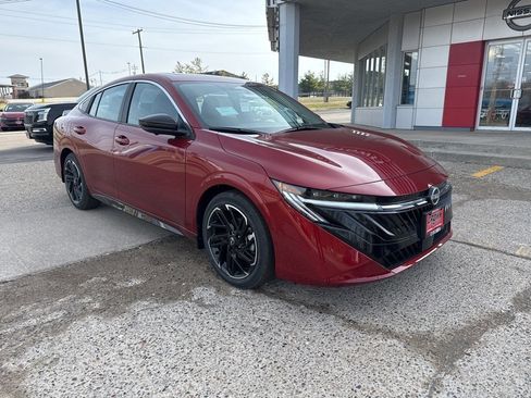 New 2026 Nissan Sentra SR image 2