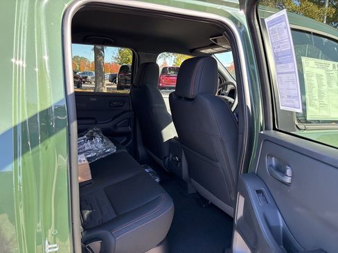 New 2026 Nissan Frontier PRO-4X w/ Pro-4x Convenience Package image 17