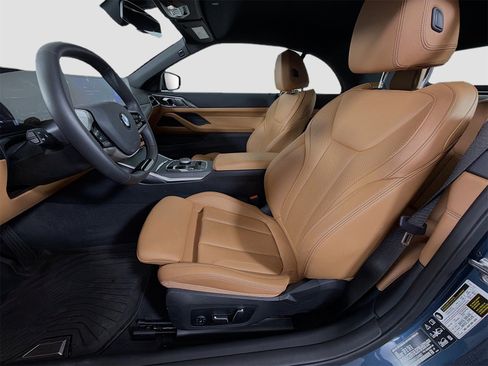 Used 2025 BMW 430i xDrive Convertible w/ Convenience Package image 14