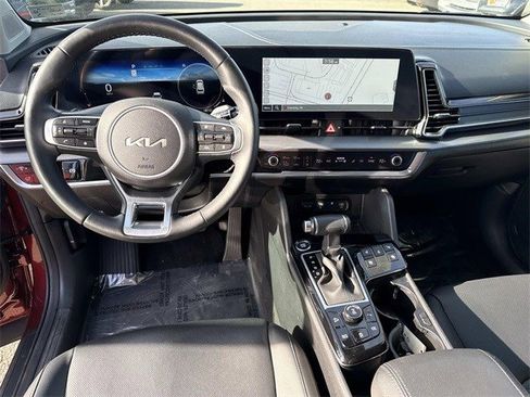 Used 2023 Kia Sportage SX image 18
