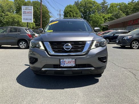 Used 2017 Nissan Pathfinder S AWD/4WD image 2