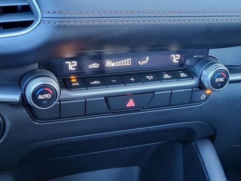 Used 2025 MAZDA MAZDA3 s image 17