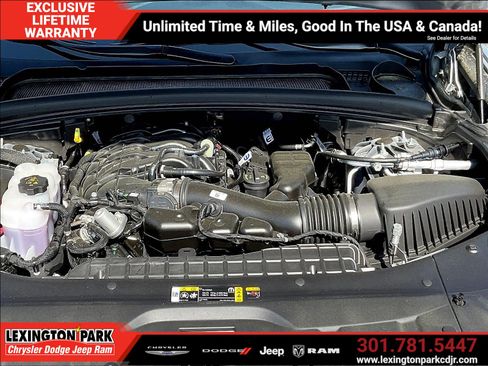 New 2025 Jeep Grand Cherokee 4WD image 11