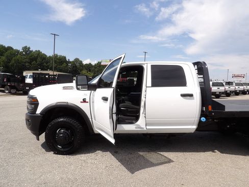 Used 2025 RAM 3500 Tradesman AWD/4WD image 13