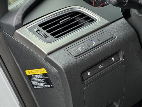 Used 2015 Hyundai Sonata Sport 2.0T image 25