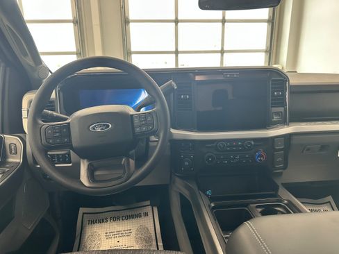 New 2026 Ford F250 4x4 Crew Cab Super Duty image 48