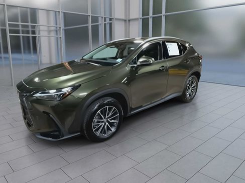 Used 2025 Lexus NX 350 AWD w/ Accessory Package (2T) image 4