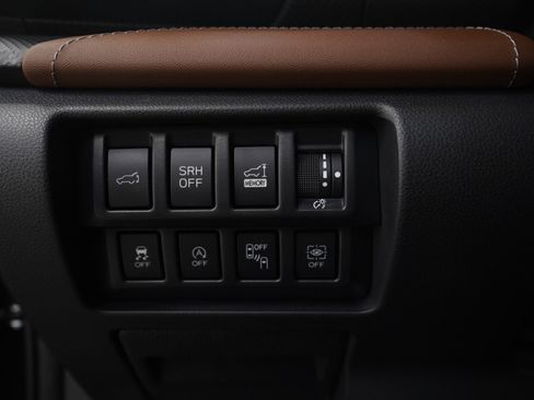 Used 2023 Subaru Forester Touring image 29