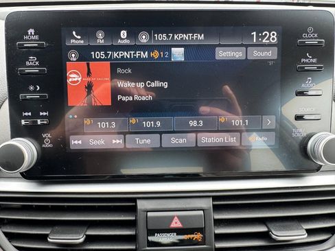 Certified 2019 Honda Accord EX-L image 24