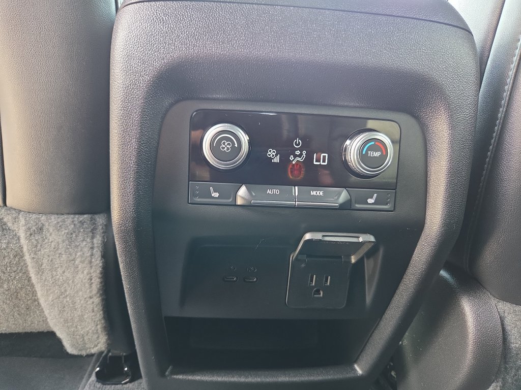 Certified 2024 GMC Acadia AT4 w/ Luxury Package AWD/4WD image 35