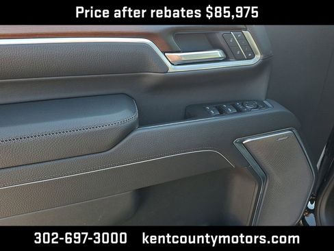 New 2026 GMC Sierra 3500 Denali w/ Denali Reserve Package AWD/4WD image 12