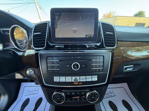 Used 2019 Mercedes-Benz GLS 450 4MATIC image 31