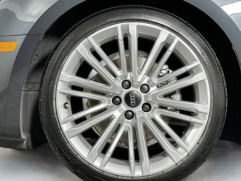 Used 2019 Audi A4 2.0T Premium Plus w/ Premium Plus Package FWD image 11