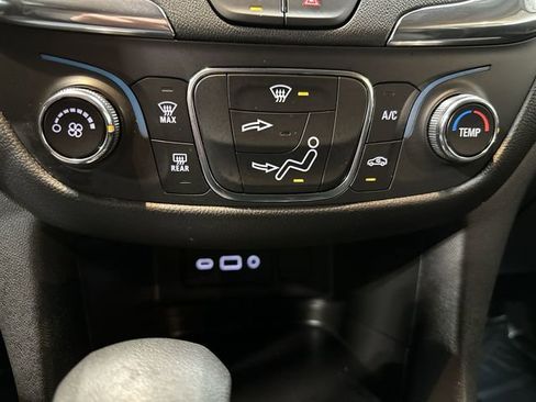 Certified 2023 Chevrolet Equinox LT image 20