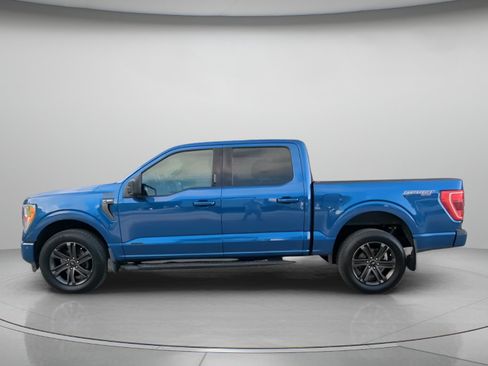 Certified 2022 Ford F150 XLT w/ Equipment Group 301A Mid AWD/4WD image 17