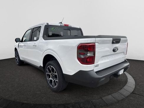 Used 2025 Ford Maverick Lariat w/ 4K Tow Package image 6