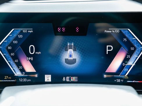 Used 2025 BMW X5 sDrive40i image 23