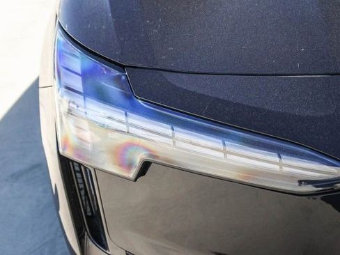 New 2025 Volvo EX30 Plus w/ Protection Package Premier image 10