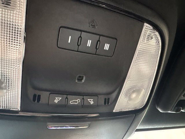 Used 2022 Dodge Durango R/T w/ Trailer Tow Group IV AWD/4WD image 48