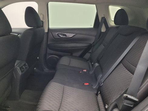 Used 2020 Nissan Rogue SV AWD/4WD image 18