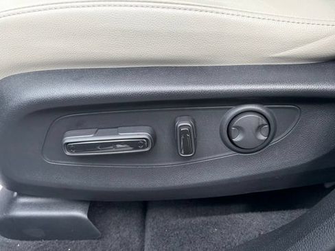 Certified 2024 Honda CR-V EX-L image 17