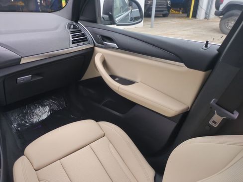 Used 2024 BMW X3 sDrive30i w/ Convenience Package image 19