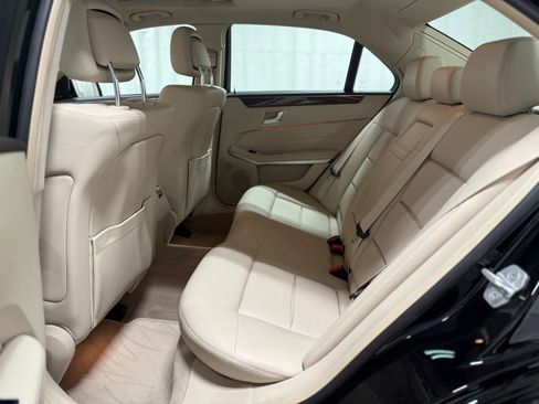 Used 2014 Mercedes-Benz E 350 E 350 Sedan 4D image 36