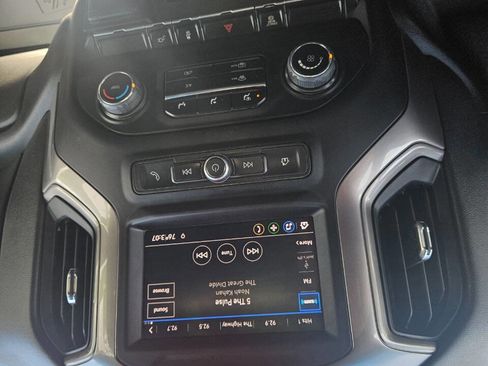 Used 2022 Chevrolet Silverado 3500 W/T w/ WT Convenience Package AWD/4WD image 13