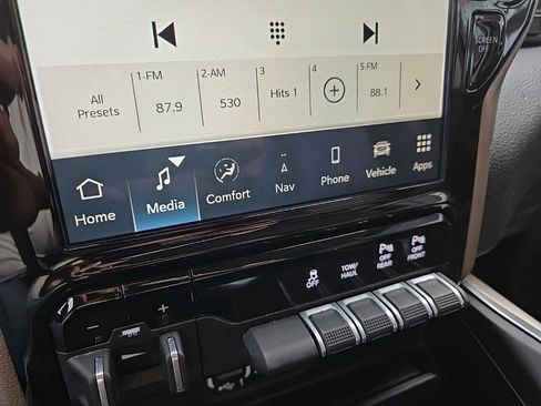 Used 2022 RAM 1500 Laramie image 65