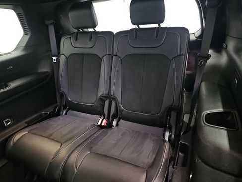 Used 2023 Jeep Grand Cherokee L Altitude image 38