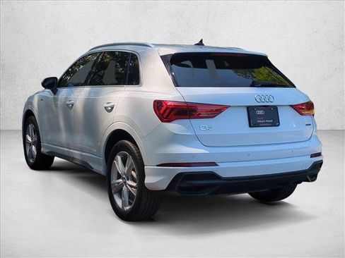 Used 2020 Audi Q3 2.0T Premium Plus w/ Premium Plus Package AWD/4WD image 8