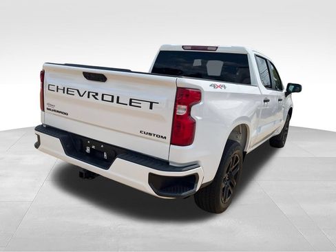 Used 2023 Chevrolet Silverado 1500 Custom w/ LPO, Dark Essentials Package AWD/4WD image 5