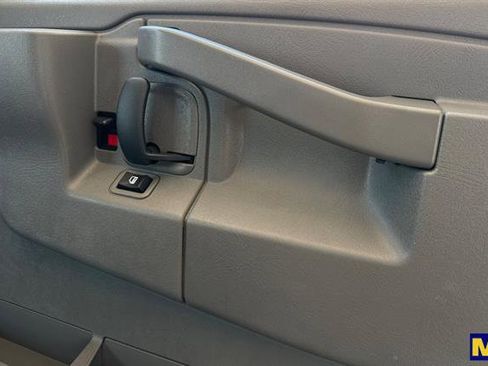 Used 2024 Chevrolet Express 2500 w/ Driver Convenience Package image 18