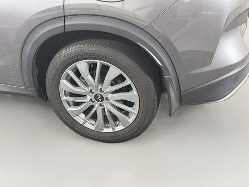 Used 2023 INFINITI QX50 Luxe FWD image 11