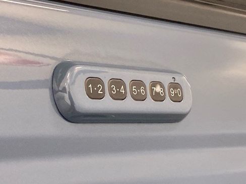 Used 2023 Ford Bronco Outer Banks AWD/4WD image 18