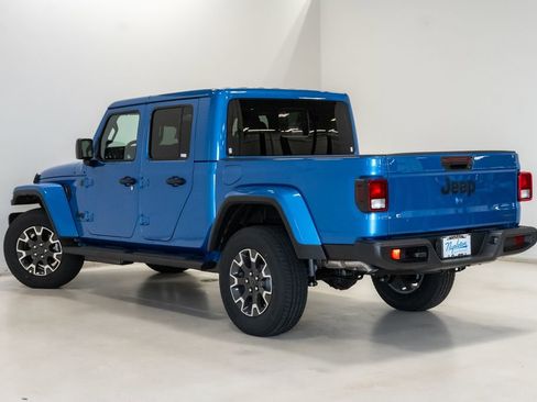 New 2026 Jeep Gladiator Sport image 22
